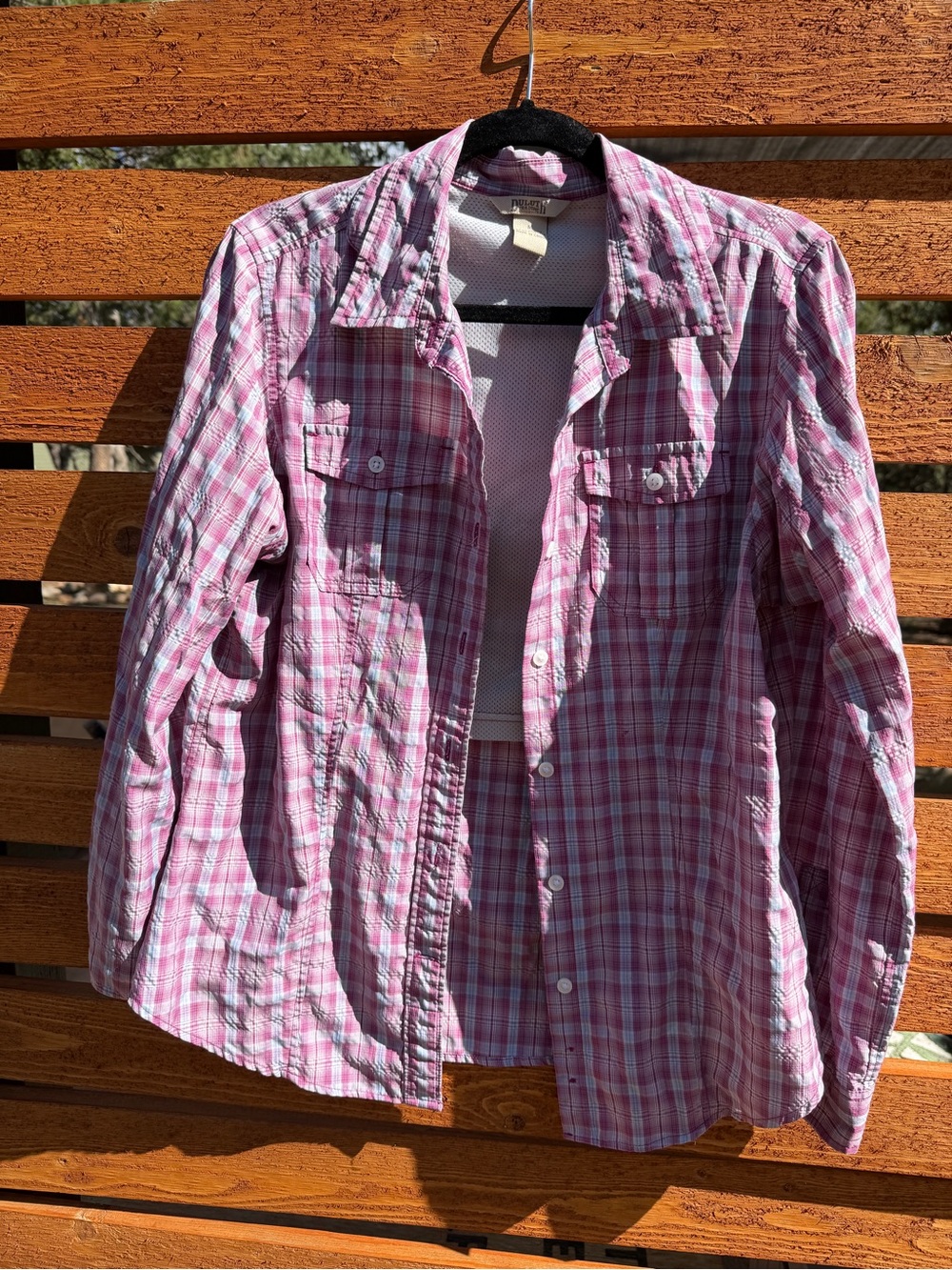 Women's Armachillo Long Sleeve Shirt Pink Blue Size Medium